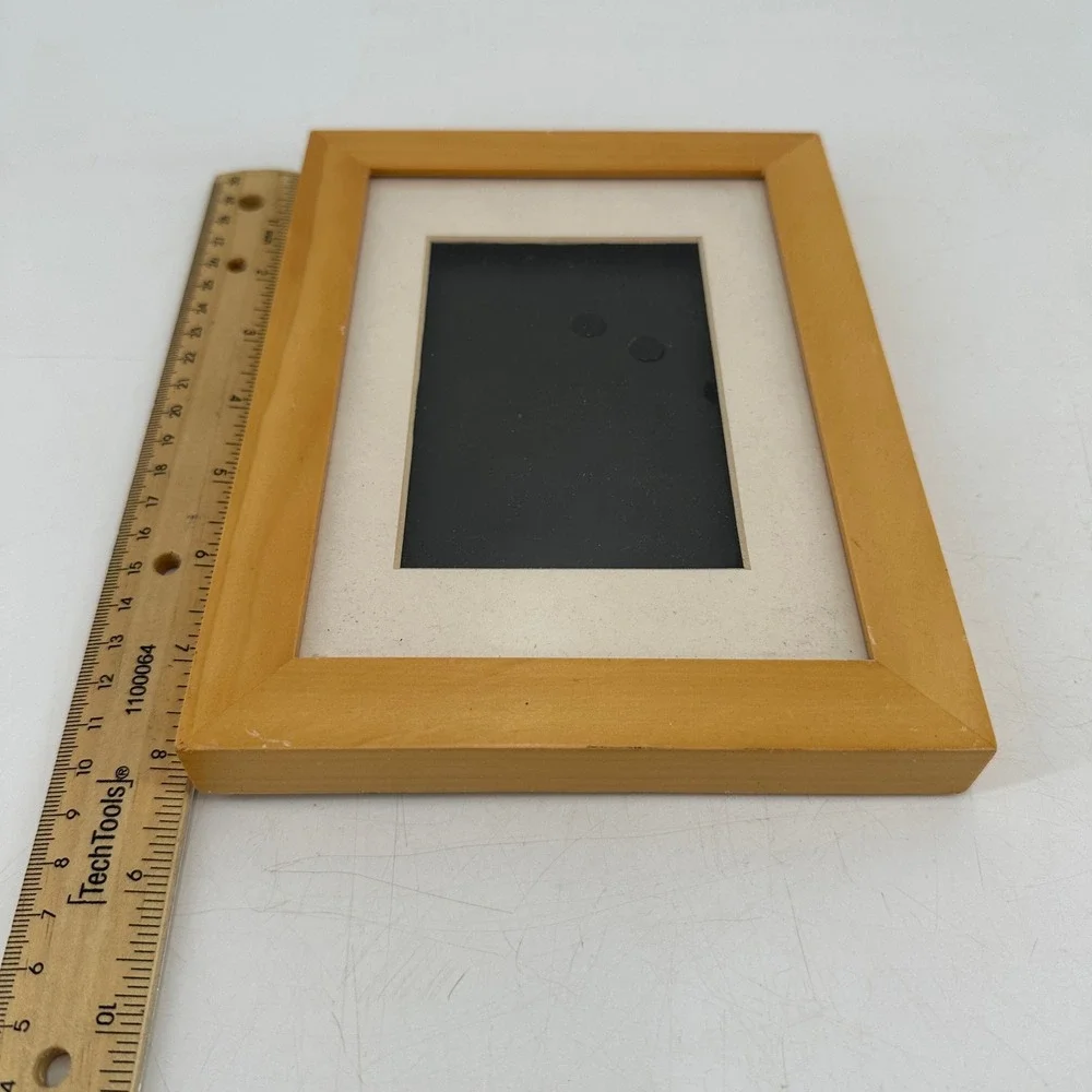Connoisseur Light Wood Picture Frame with Cream Matting Tabletop Wall Mount